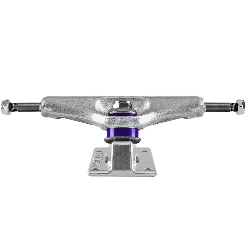 Venture - V Lights Low Skateboard Trucks.