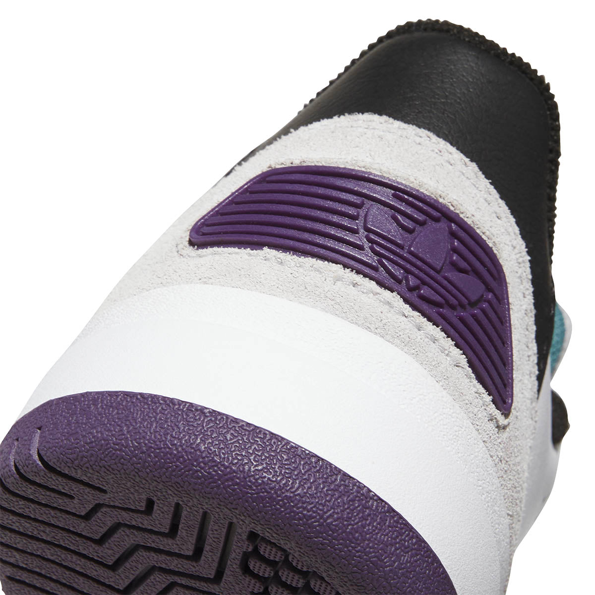 Adidas - Tekkira Cup Shoes White/Black/Plum.