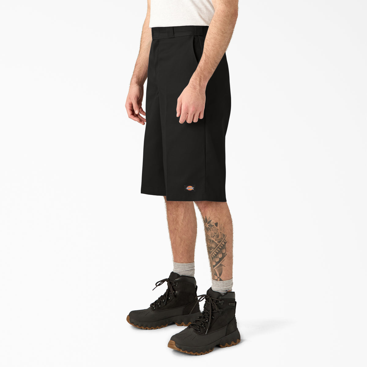 Dickies 15in Multi Pocket Shorts Black Model Front