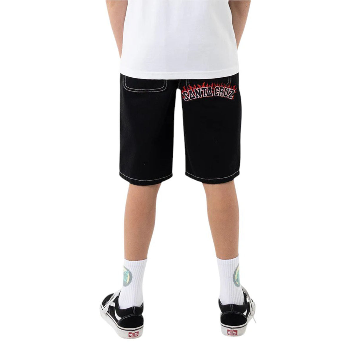 Santa Cruz - Flamed Collediate Arch Youth Shorts Black.